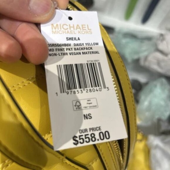 MICHAEL KORS SHEILA MEDIUM BACKPACK QUILTED DAISY YELLOW Vegan leather - Picture 6 of 6